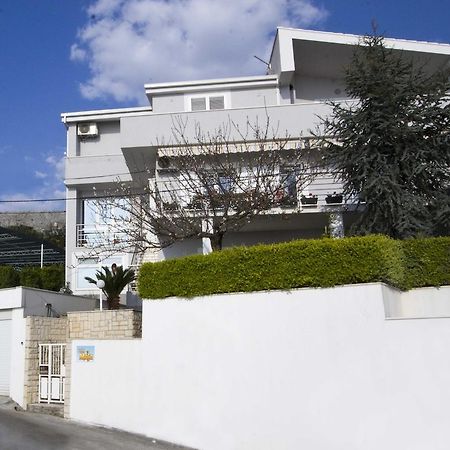 Apartment Pcelica Maja Подстрана Стая снимка
